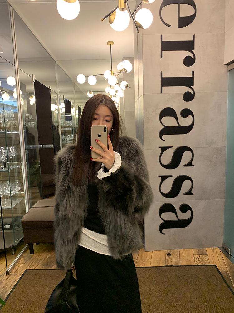 xxoossoo 【北欧Saga皮草行进口】贵奢银狐狐狸毛皮毛一体皮草外套