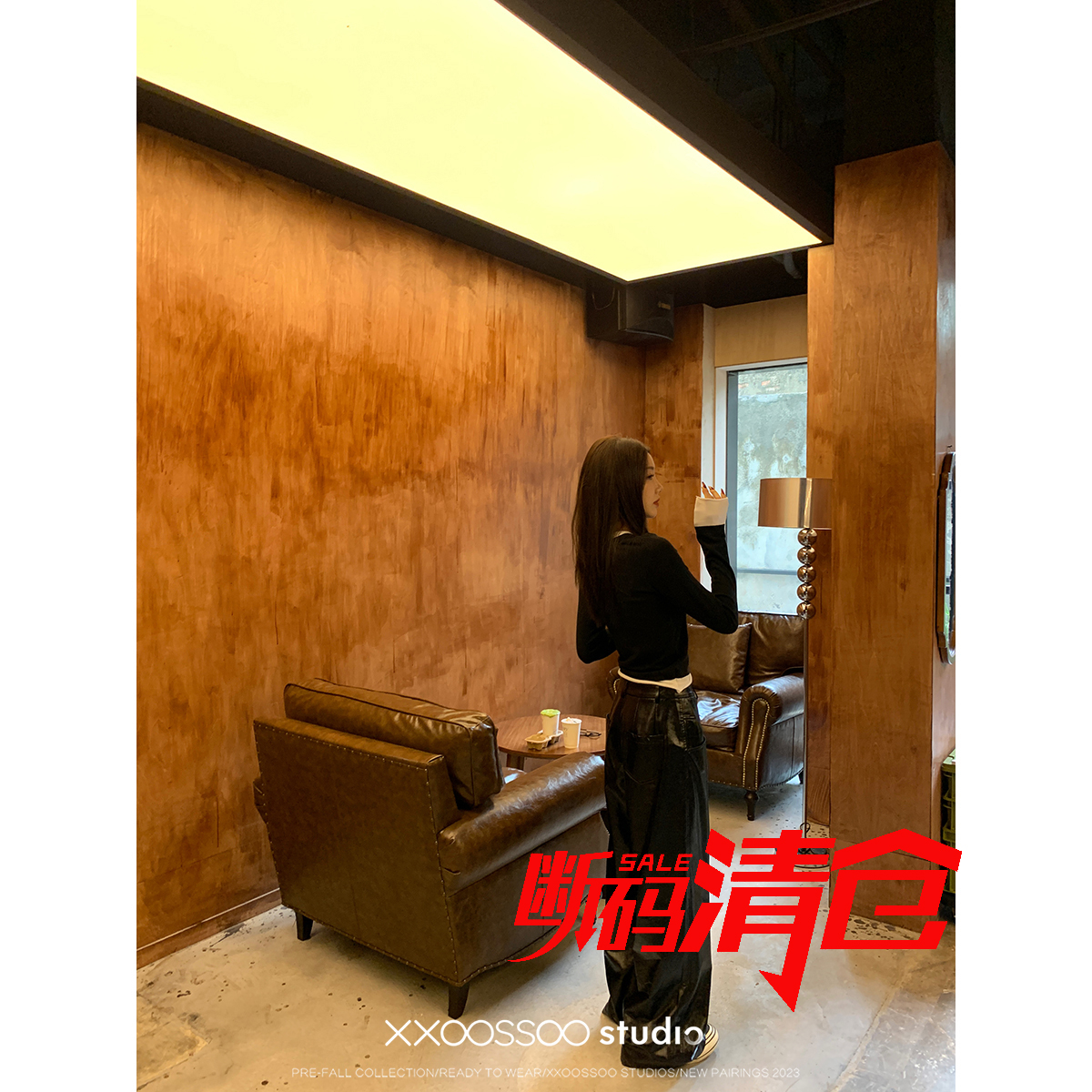 XXOOSSOO欲辣缪斯黑色PU皮光泽感高腰直筒休闲皮裤