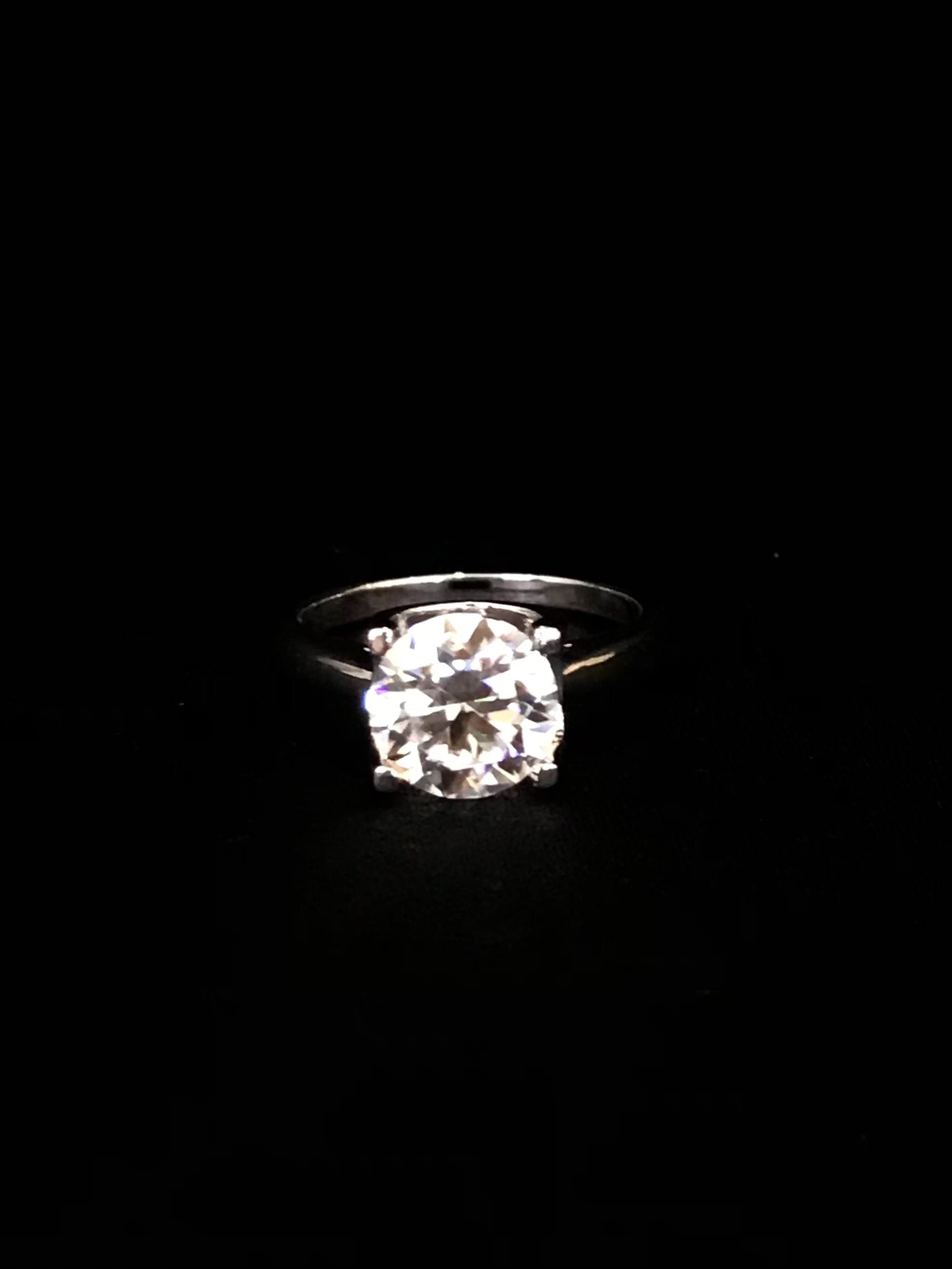 戒指 斯里兰卡白色豪镶戒指1ct   G49