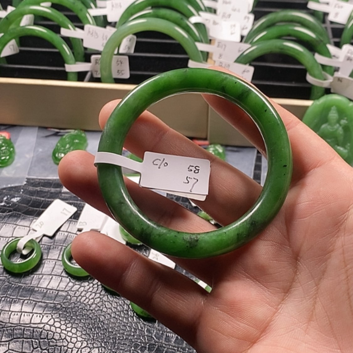 【闪购商品】和田玉（碧玉）手镯未镶嵌宜****9