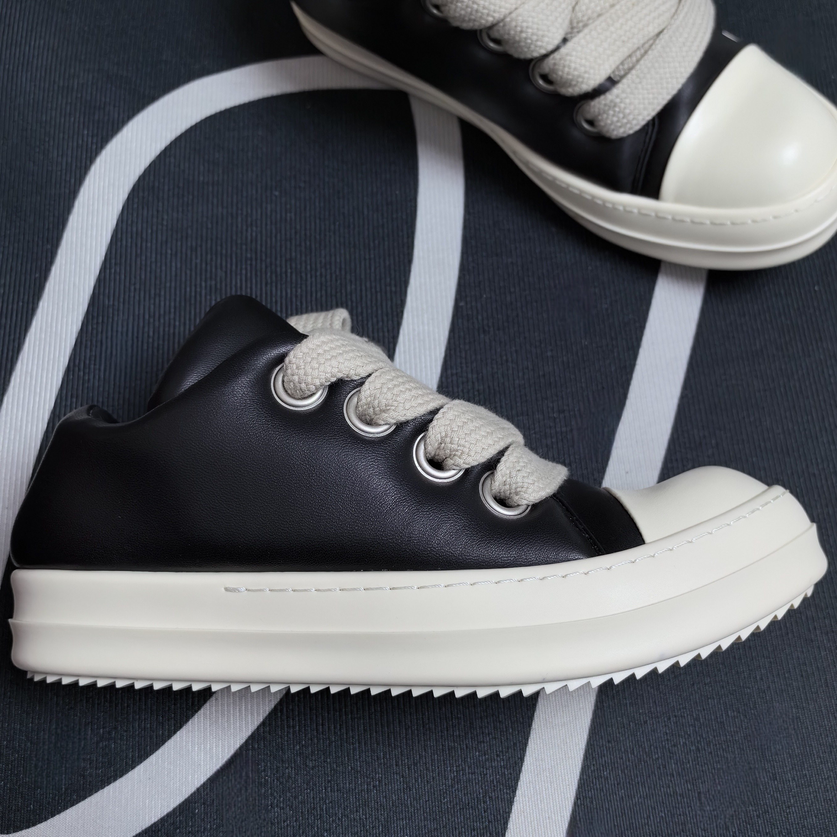 RICK OF GODDRKSHDW暗黑风黑色羊皮粗鞋带胖胖鞋低帮面包鞋休闲