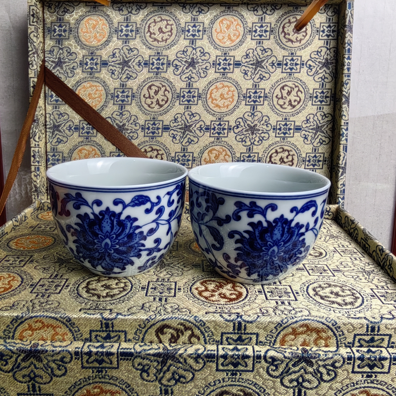 景德镇陶瓷青花点工缠枝莲客杯60ml小缸杯家用复古功夫茶茶具茶杯