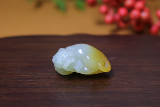 【瑜明堂】新疆和田玉貔貅天然原皮原色挂件