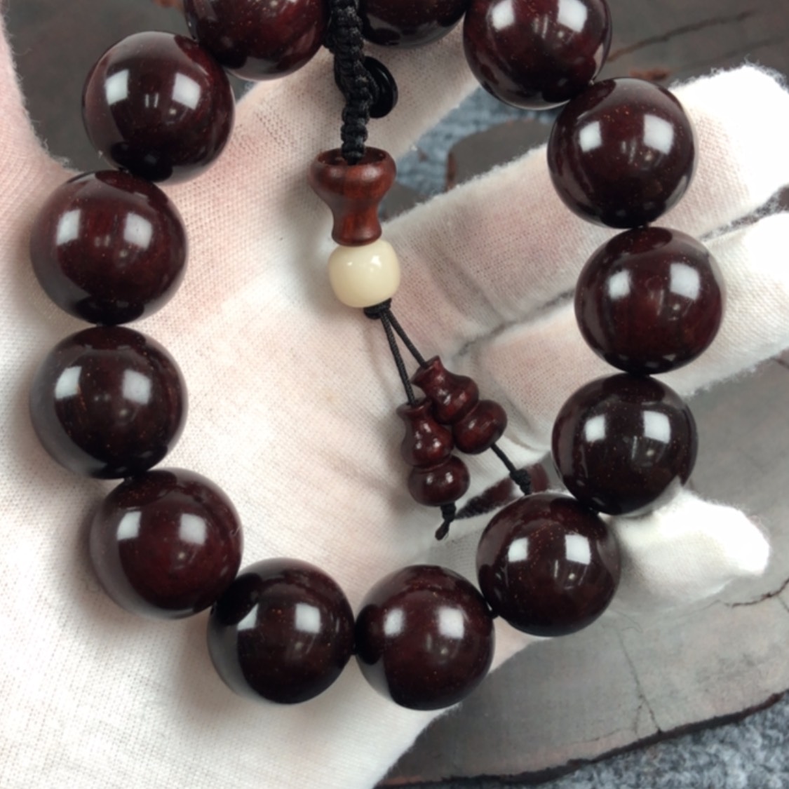 【闪购商品】檀木@****涛1.8多星