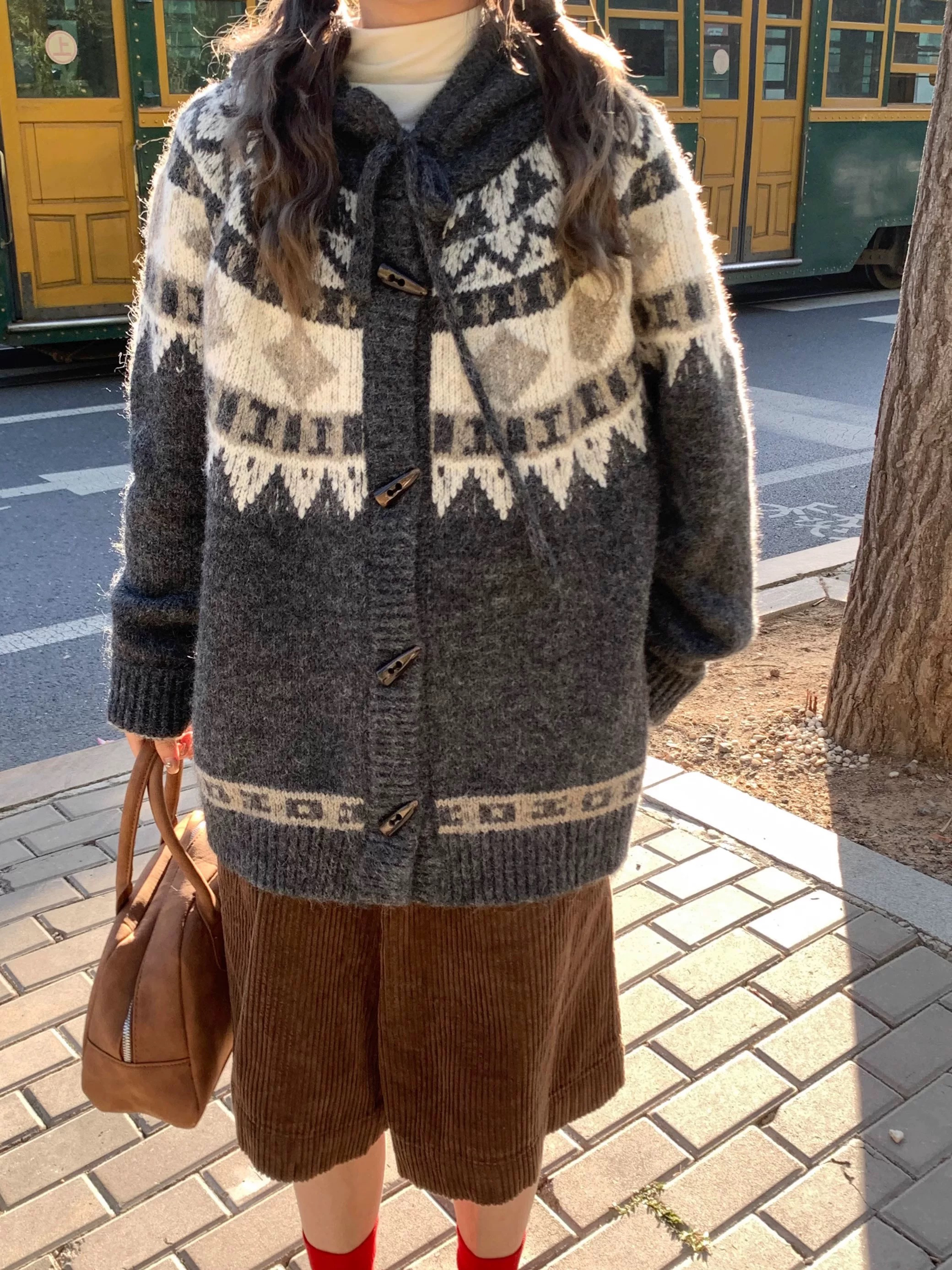 （升级版2.0）复古费尔岛提花毛衣外套女宽松春秋冬加厚牛角扣针织