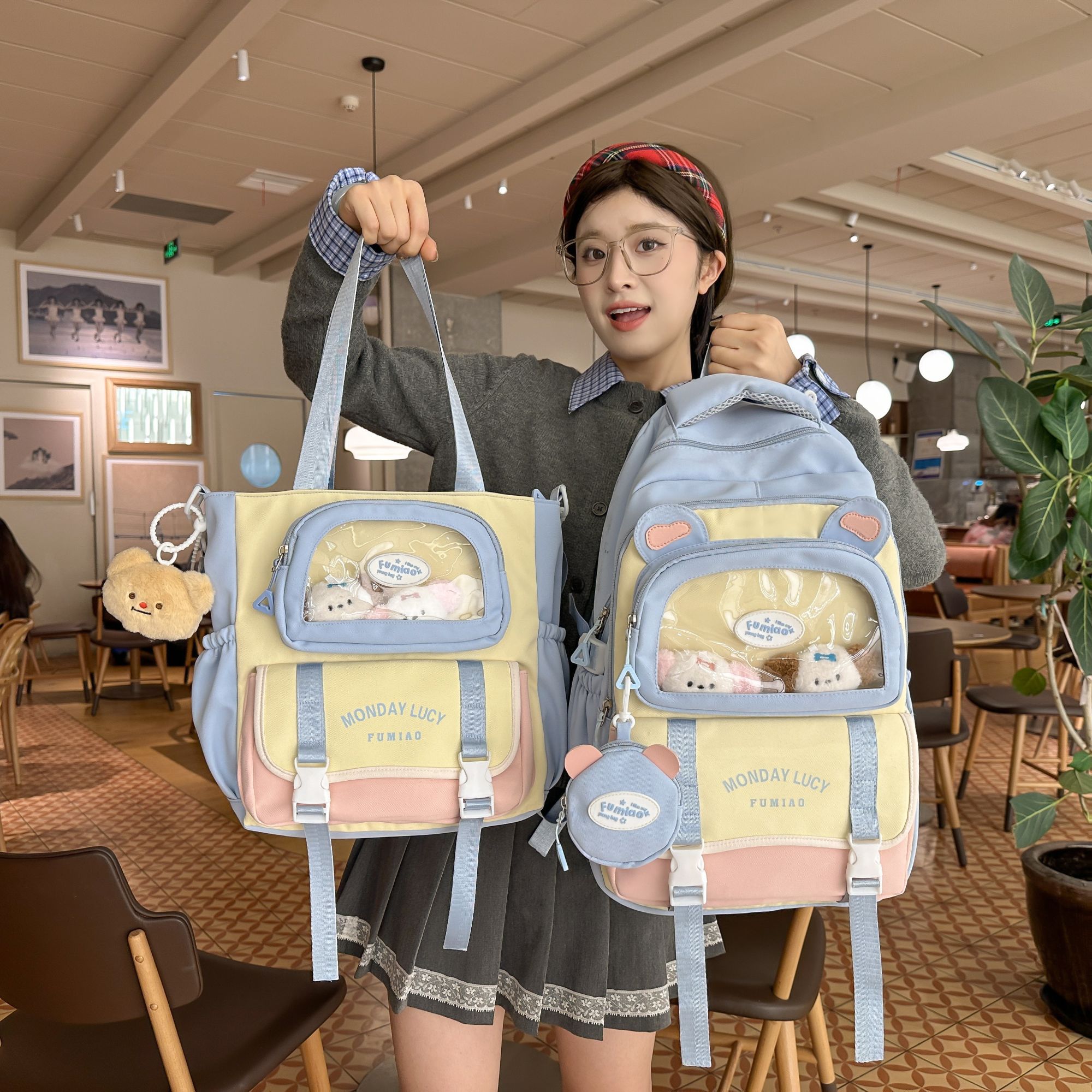 高颜值大容量减负书包女休闲可爱痛包双肩包初中女生高中学生背包