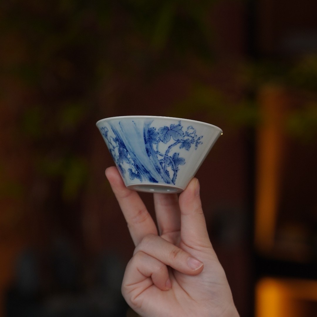 禄意窑青花花卉纹斗笠杯（十月芙蓉）陶瓷纯手工茶杯手绘主人杯