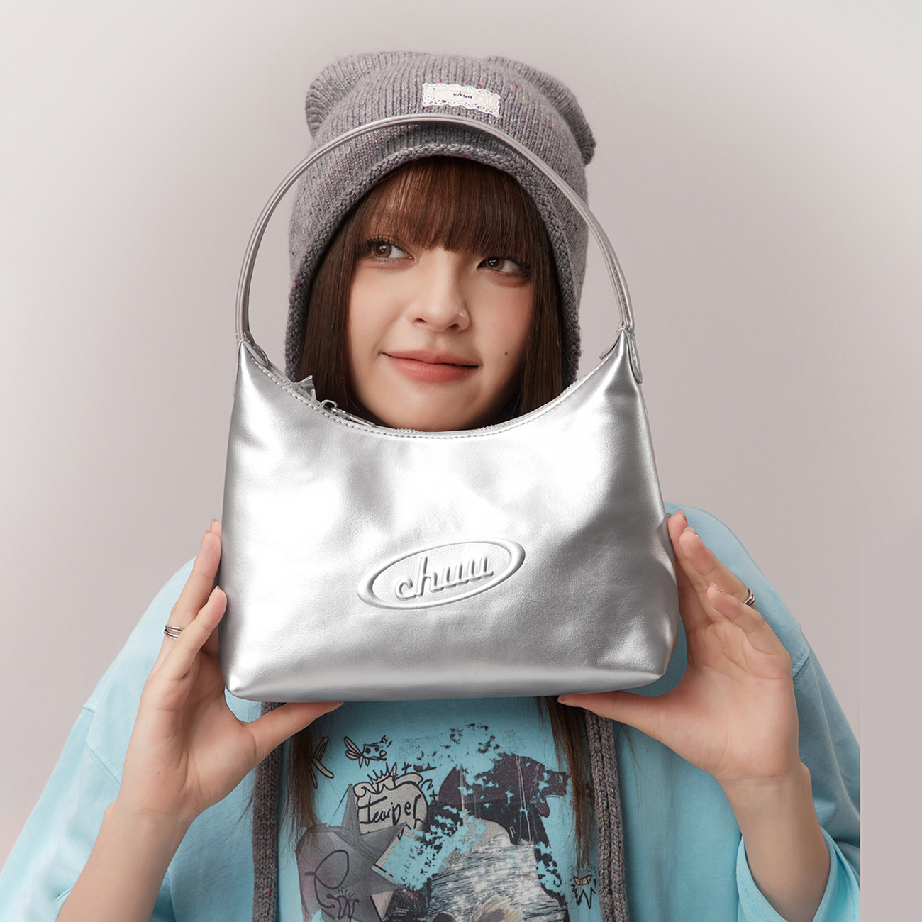 CHUU秋冬女装字母钢印百搭亮色PU皮设计小众街头潮酷感挎包