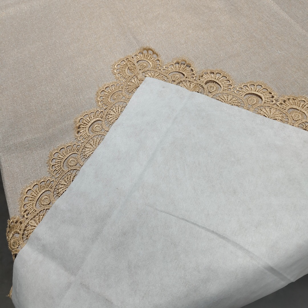 D214 卡其色蕾丝花边桌布1.3*1.8米