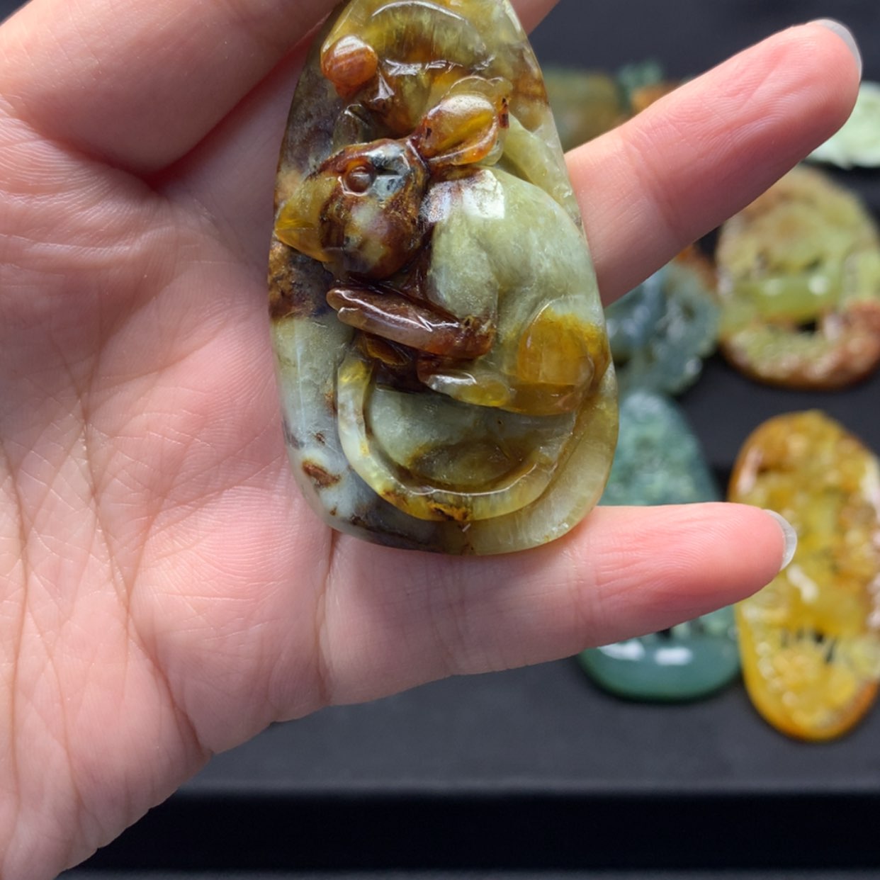 【闪购商品】蛇纹石玉颈饰未镶嵌