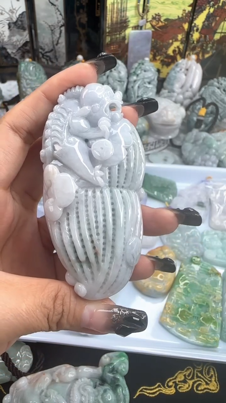 【闪购商品】翡翠颈饰未镶嵌生意兴隆