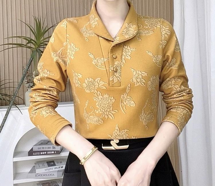 新年款福气蝴蝶加绒长袖保暖衫时尚百搭中老年女装妈妈装