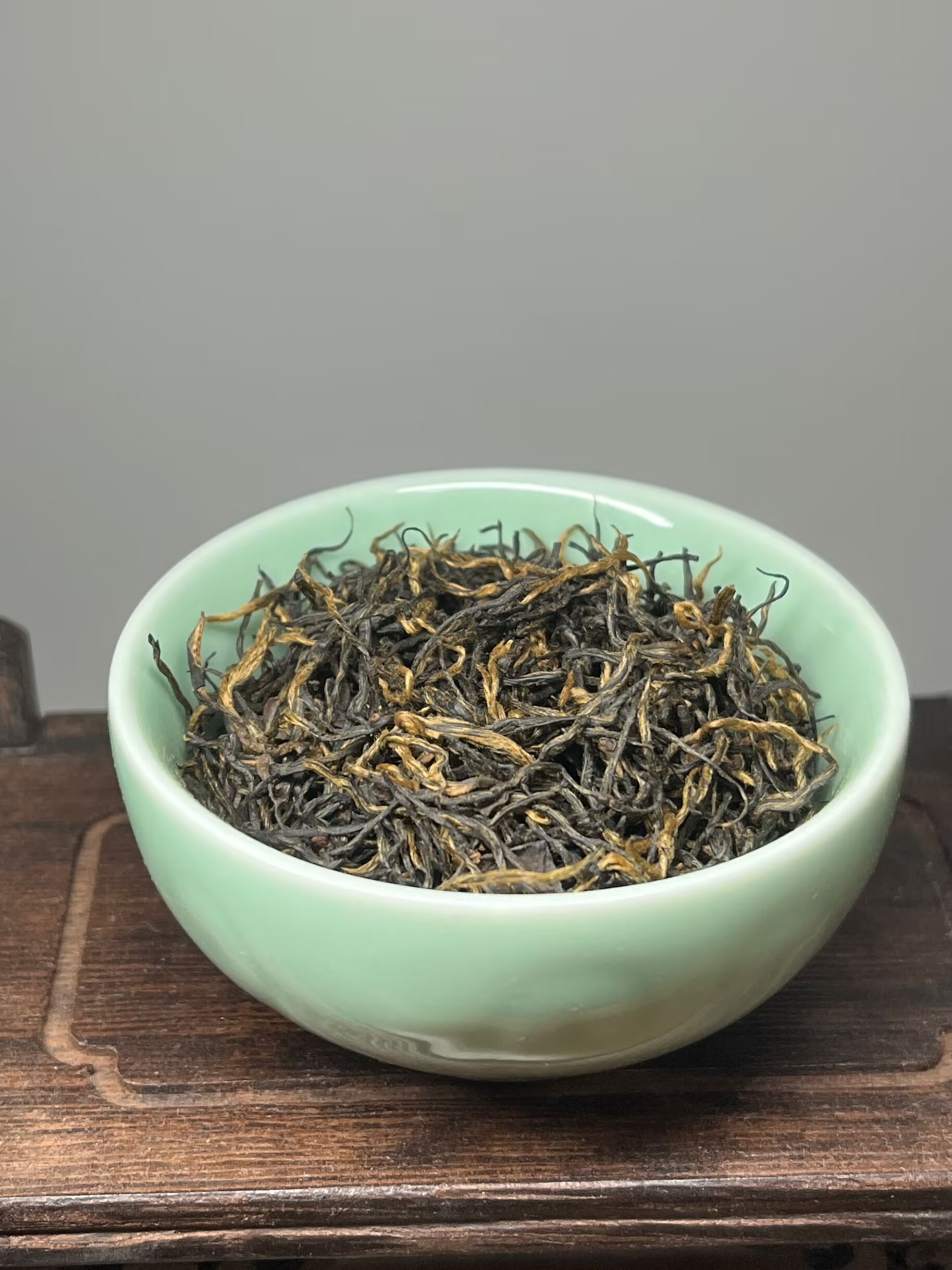 25新茶明前手工祁红金针核心产区祁门红茶花果蜜香高端茶春茶罐装