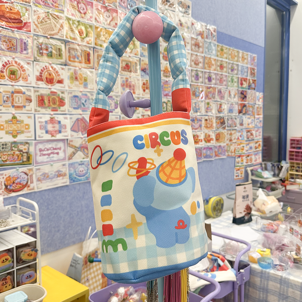 爱力芬特 | 小象水桶包