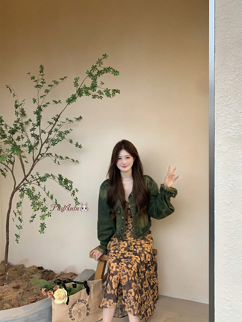 PuuAnfn【落日灯塔】连衣裙～法式碎花小众显瘦减龄吊带连衣裙