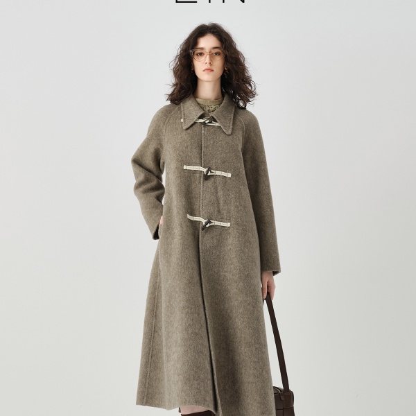 EIN/言【秋日美拉德】24秋冬新款学院风牛角扣翻领绵羊毛呢长大衣