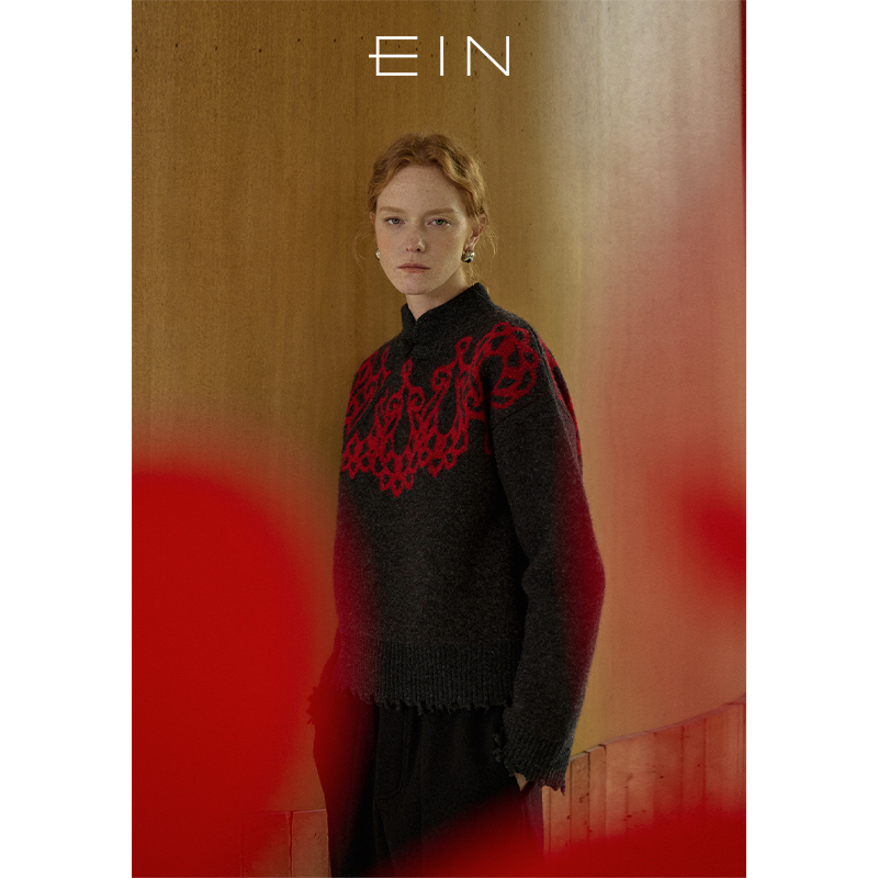 EIN/言新中式如意剪花绵羊毛立领盘扣做旧毛边针织衫2025春款