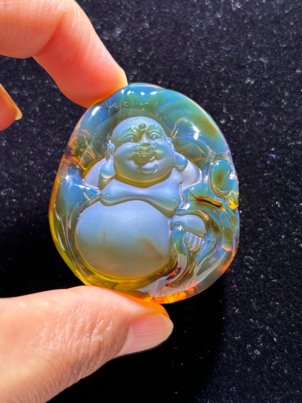 天然缅甸琥珀变色龙弥勒佛精品挂件