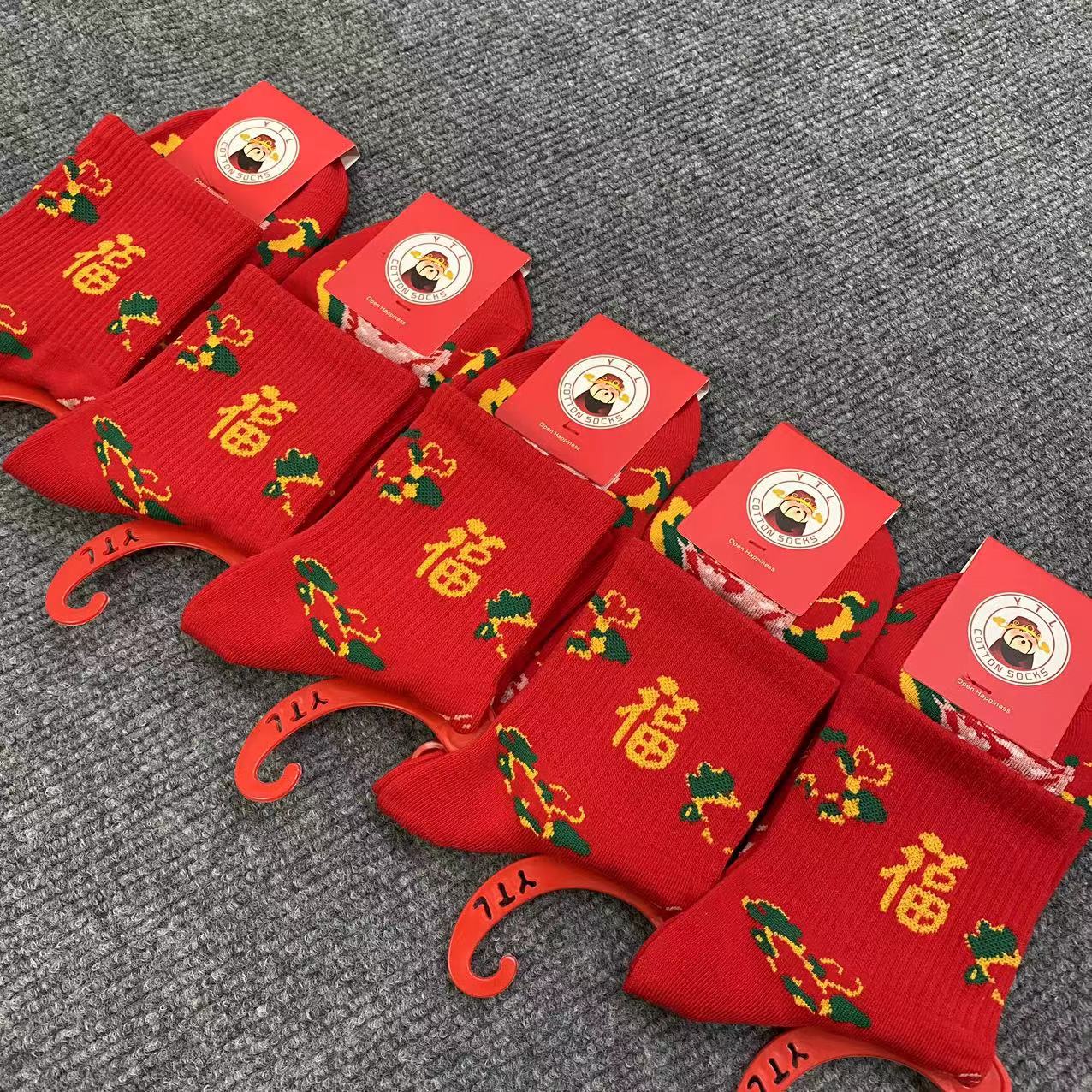 时尚潮袜东北大花中筒红袜