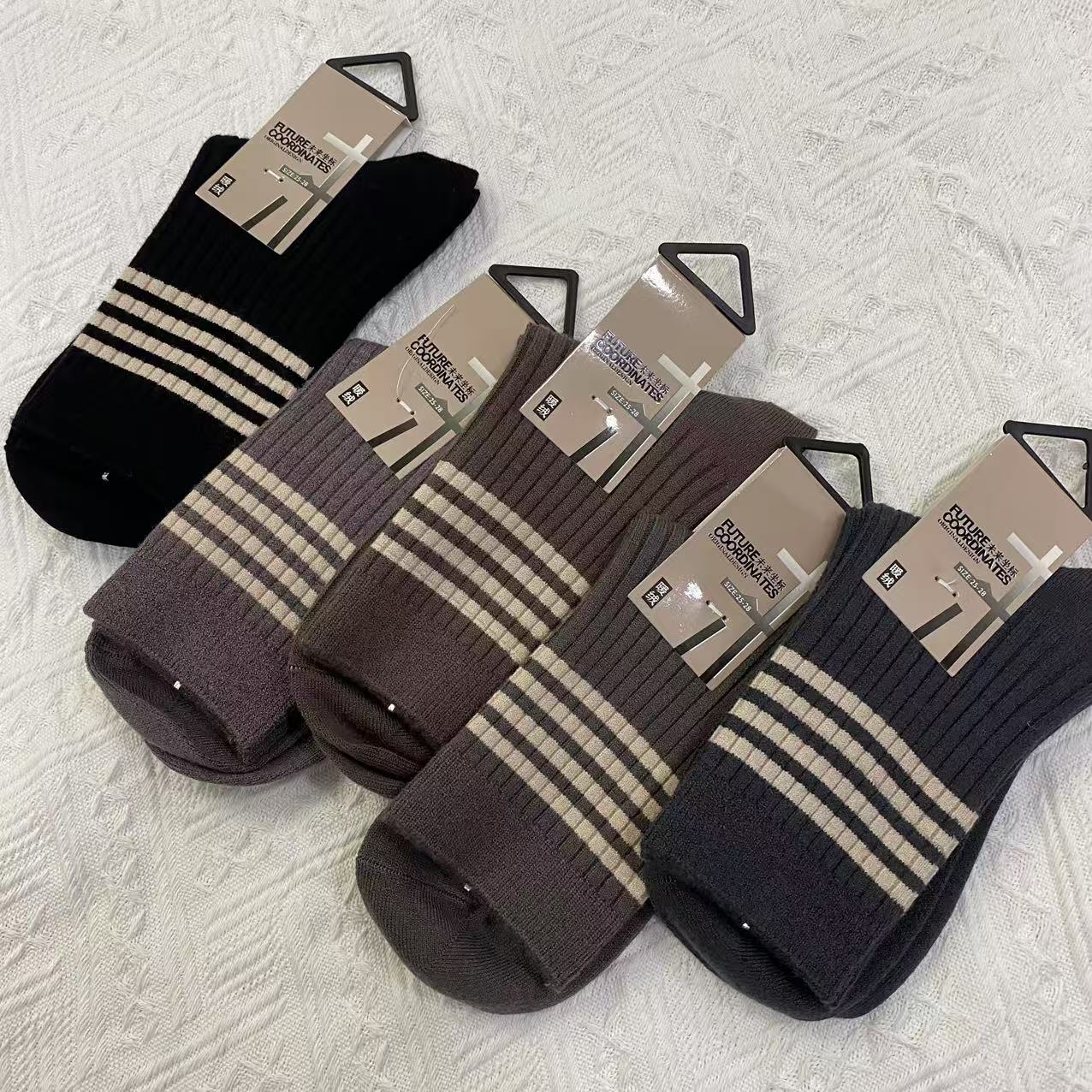 暖绒未 男款双针织咖色系保暖中筒袜五双装39码-45码
