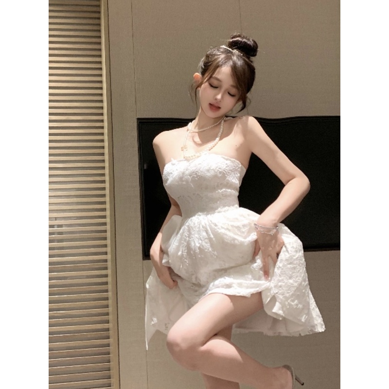 夏季新款古典芭蕾礼服裙子修身收腰抹胸短裙纯欲白色蕾丝连衣裙女