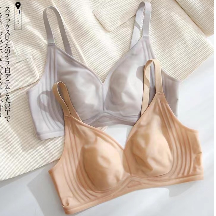 无痕内衣女大胸显小舒适款薄款聚拢上托透气无钢圈女士文胸罩亲肤