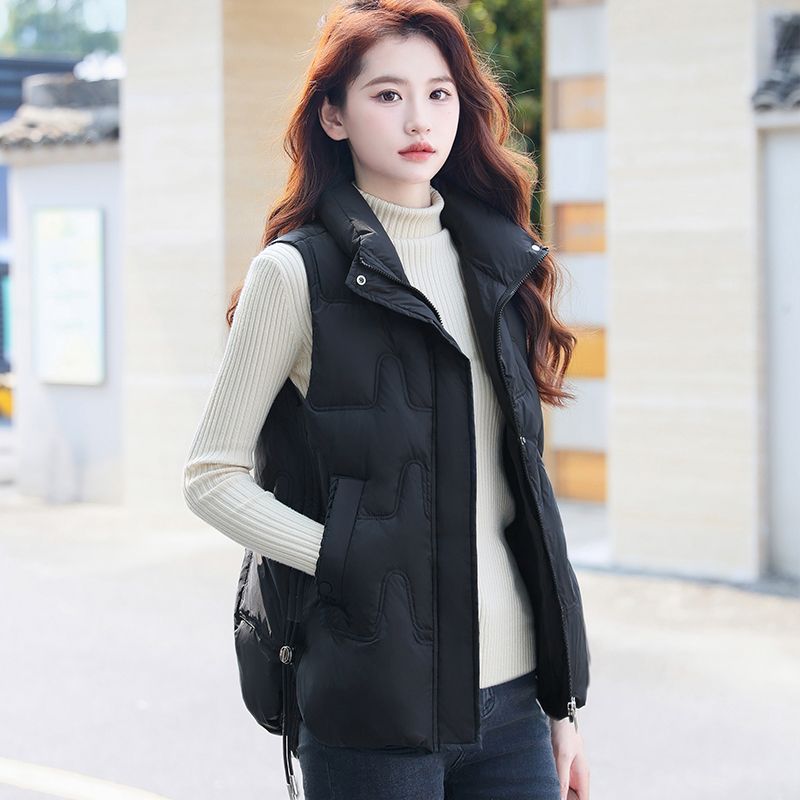 鸭鸭羽绒马甲女白鸭绒短款外穿2023秋冬新款百搭韩版宽松背心马