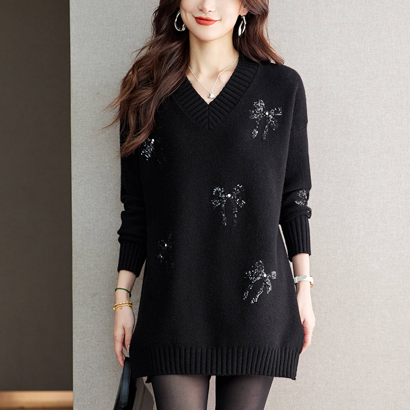 打底衫女秋冬内搭可外穿V领针织衫中长款宽松慵懒风大码毛衣加厚