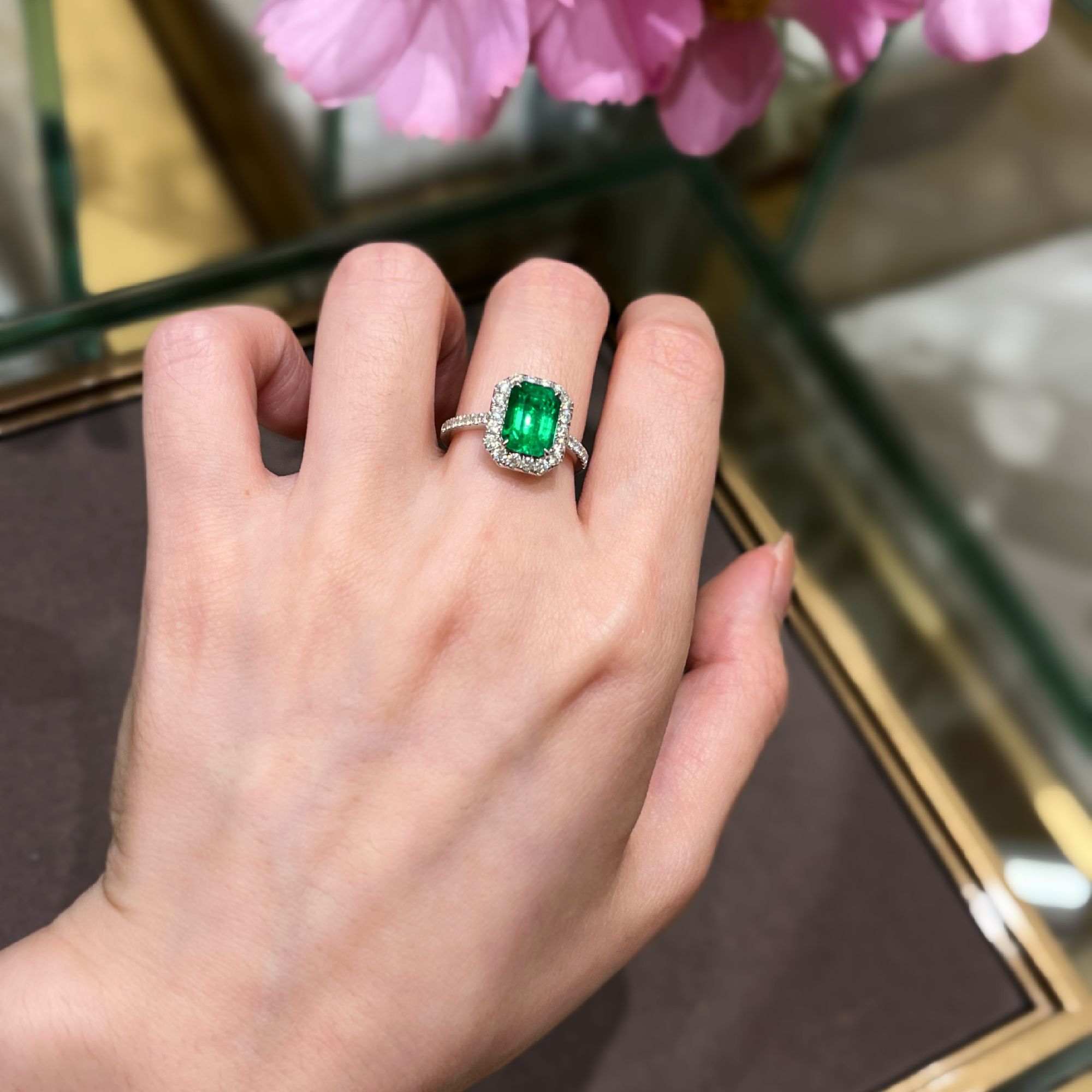 旦丁珠宝 2.72克拉天然祖母绿宝石戒指18K金钻石镶嵌高级彩宝手饰