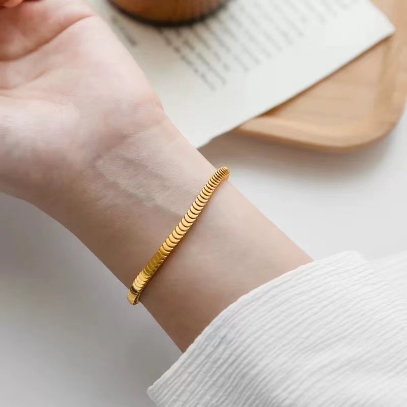 钛钢手链 D355   气质轻奢时尚百搭小众简约个性精致素款手链