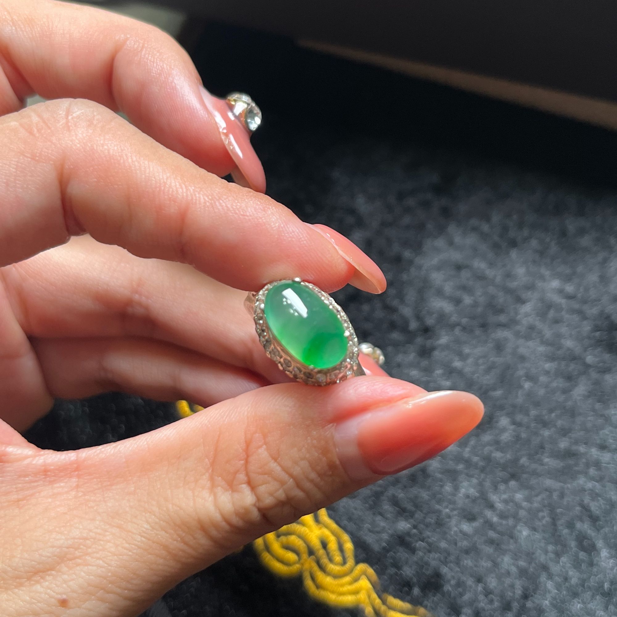 羿飞甄选缅甸天然翡翠飘花界面尺寸12.2。7.5。4.3