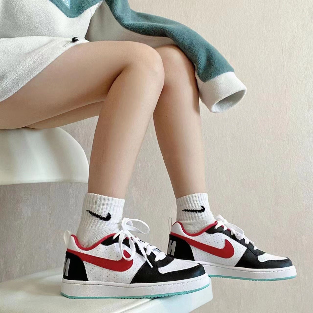 耐克NIKE Court Borough女子大童透气低帮休闲复古板鞋DQ5354-161