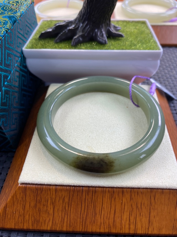 和田玉且末蓝一口糖手镯