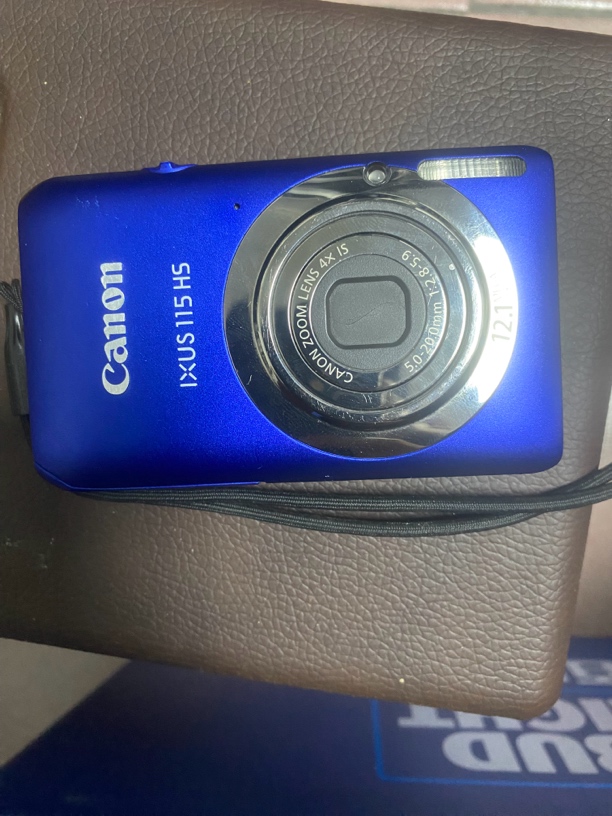 佳能ixus115hs。相机ccd