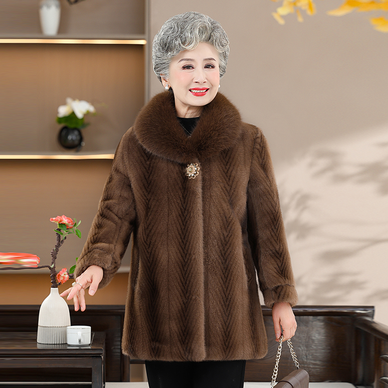 妈妈冬装仿皮草外套加绒加厚高贵水貂绒衣服老年人女冬季中长大衣