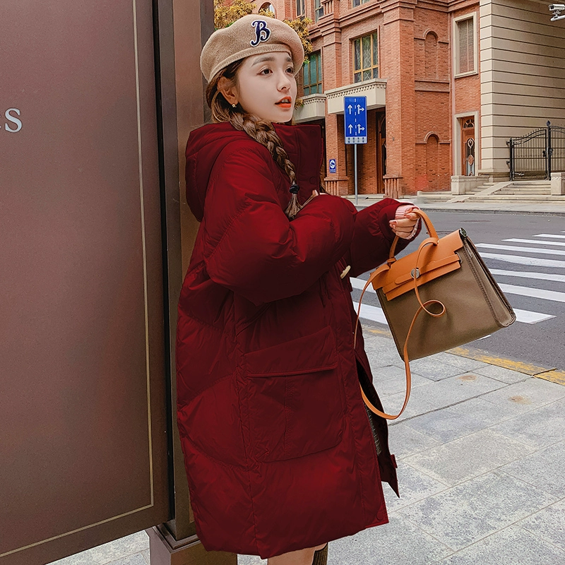 牛角扣羽绒派克服女中长款冬季2025年新款小个子白鸭绒酒红色外套