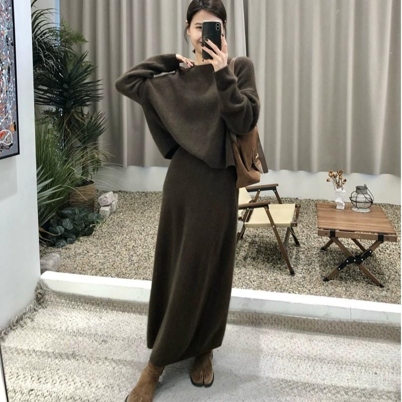 秋冬宽松圆领毛衣+慵懒半身裙套装女高级感气质纯色两件套潮