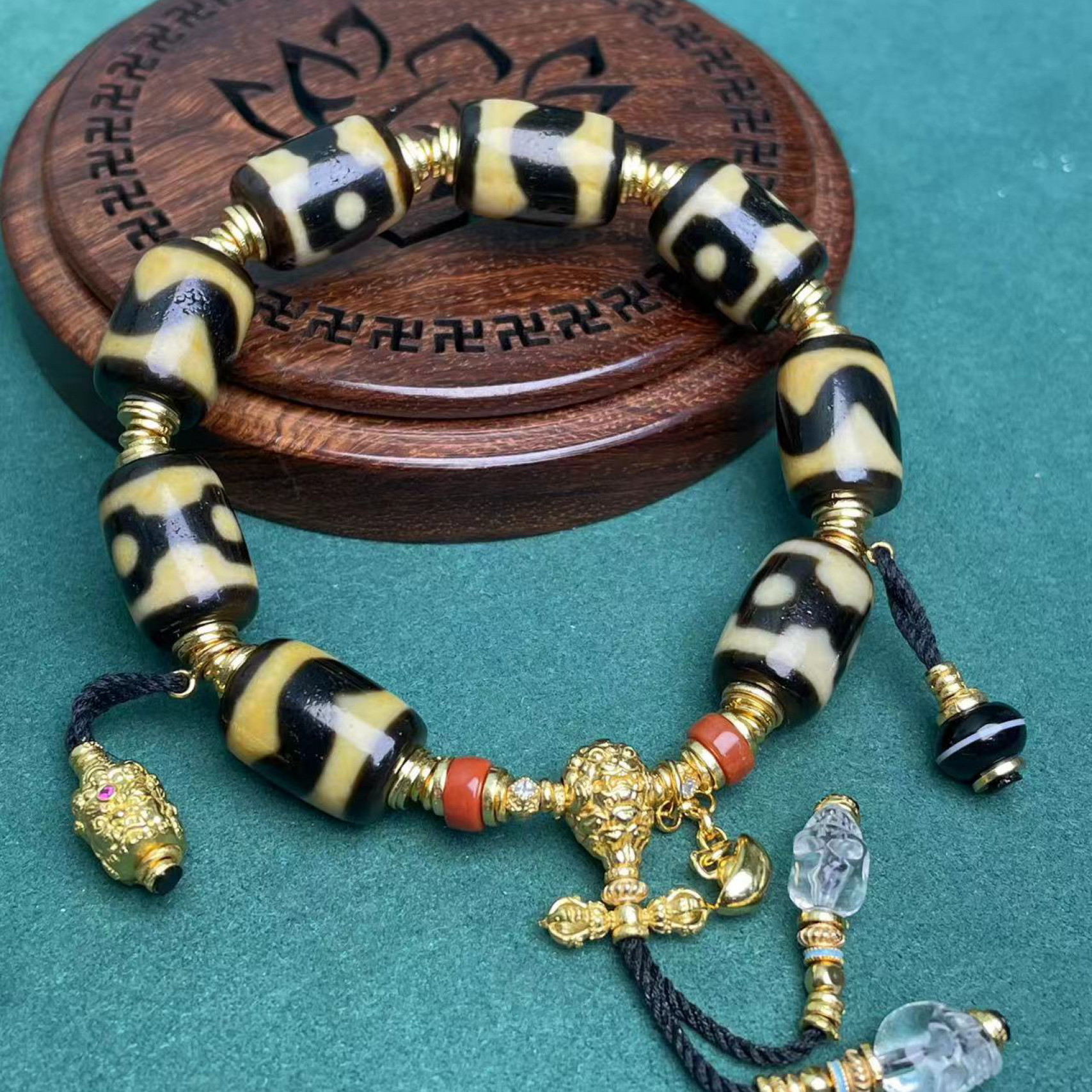 壹加小青|上肯牙黄多宝玛瑙手串E版多样性发一6543H