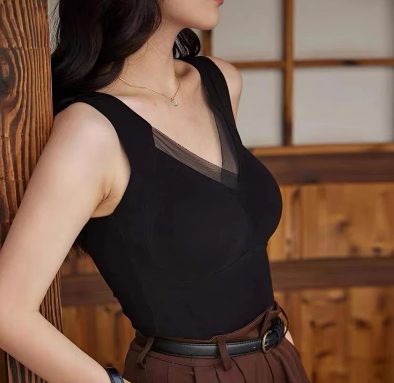 【石墨烯发热保暖背心】秋冬加绒修身显瘦打底百搭保暖不用穿内衣