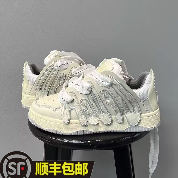 面包鞋小众高街鞋子滑板鞋情侣字母百搭运动小白鞋休闲潮鞋经典