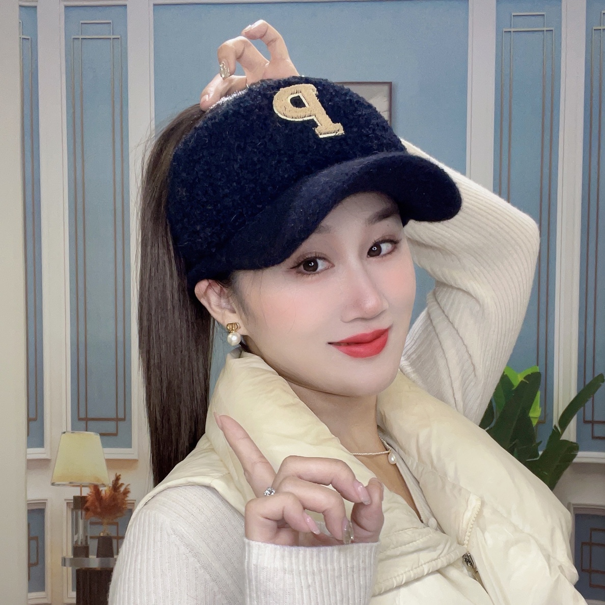 时尚毛圈绒P标帽子高扎直马尾洋气减龄0350