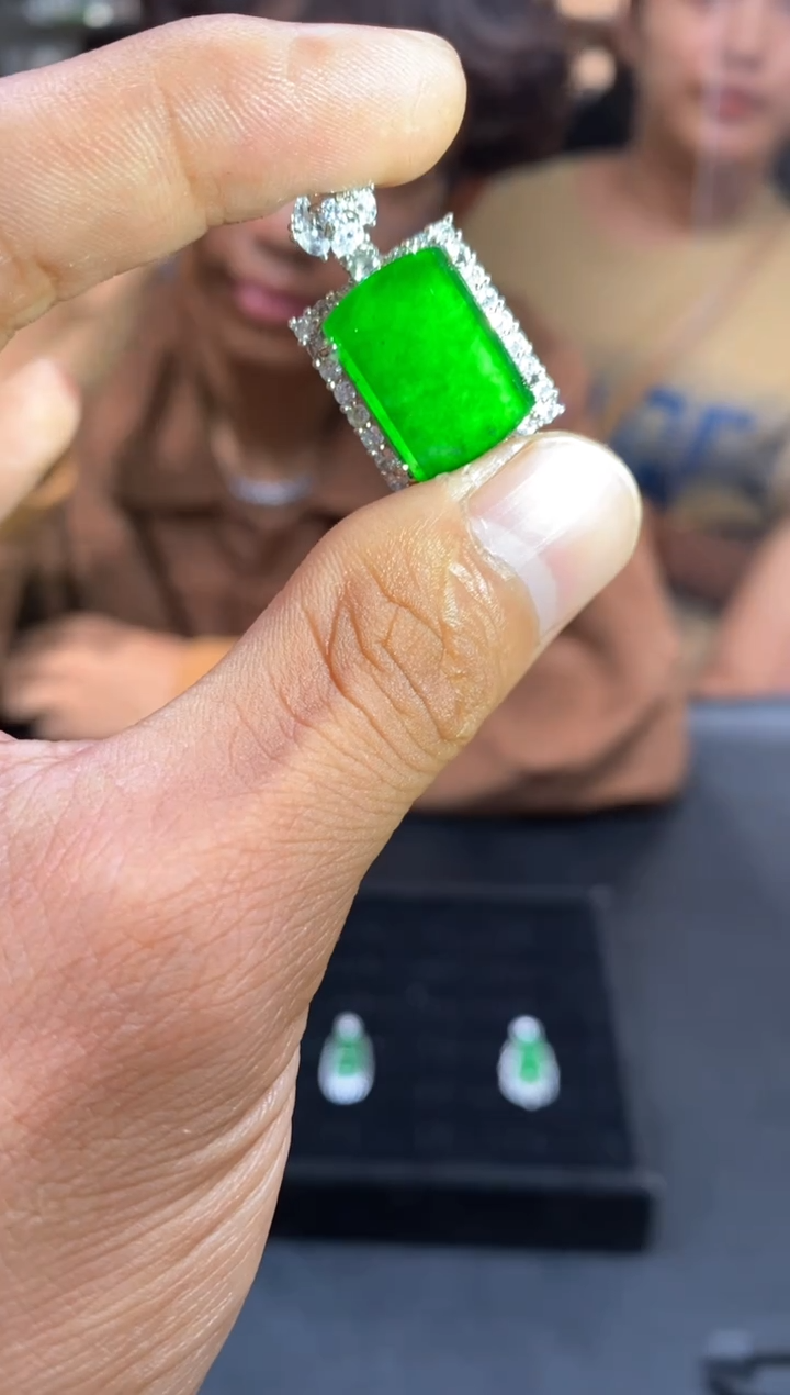 【闪购商品】定制翡翠未镶嵌紫瑶拍一发一097
