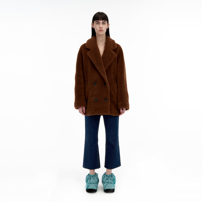 IIIVIVINIKO"高品质羊 毛纱线"泰迪绒双排扣翻领大衣M349030389E