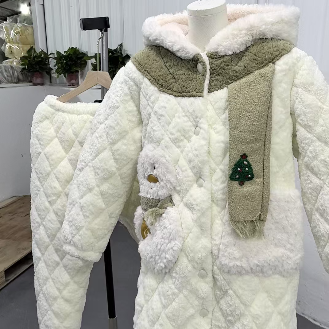 小雪人 大喜家居服夹棉女睡衣保暖亲肤睡裙舒适套装9036