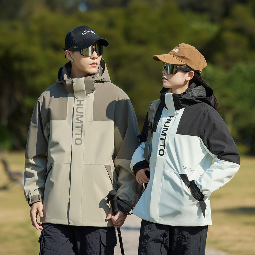 HUMTTO/悍途秋冬男女防风户外运动风衣外套情侣冲锋加绒37C132