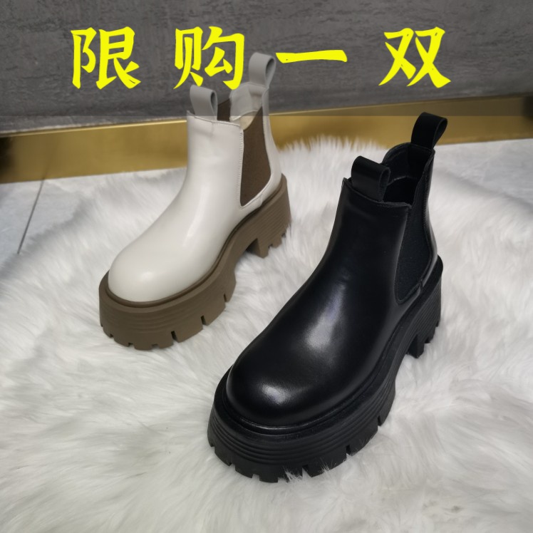 百丽纯爱新款马丁靴松紧布套脚短靴圆头松糕底烟筒靴女鞋J3-666