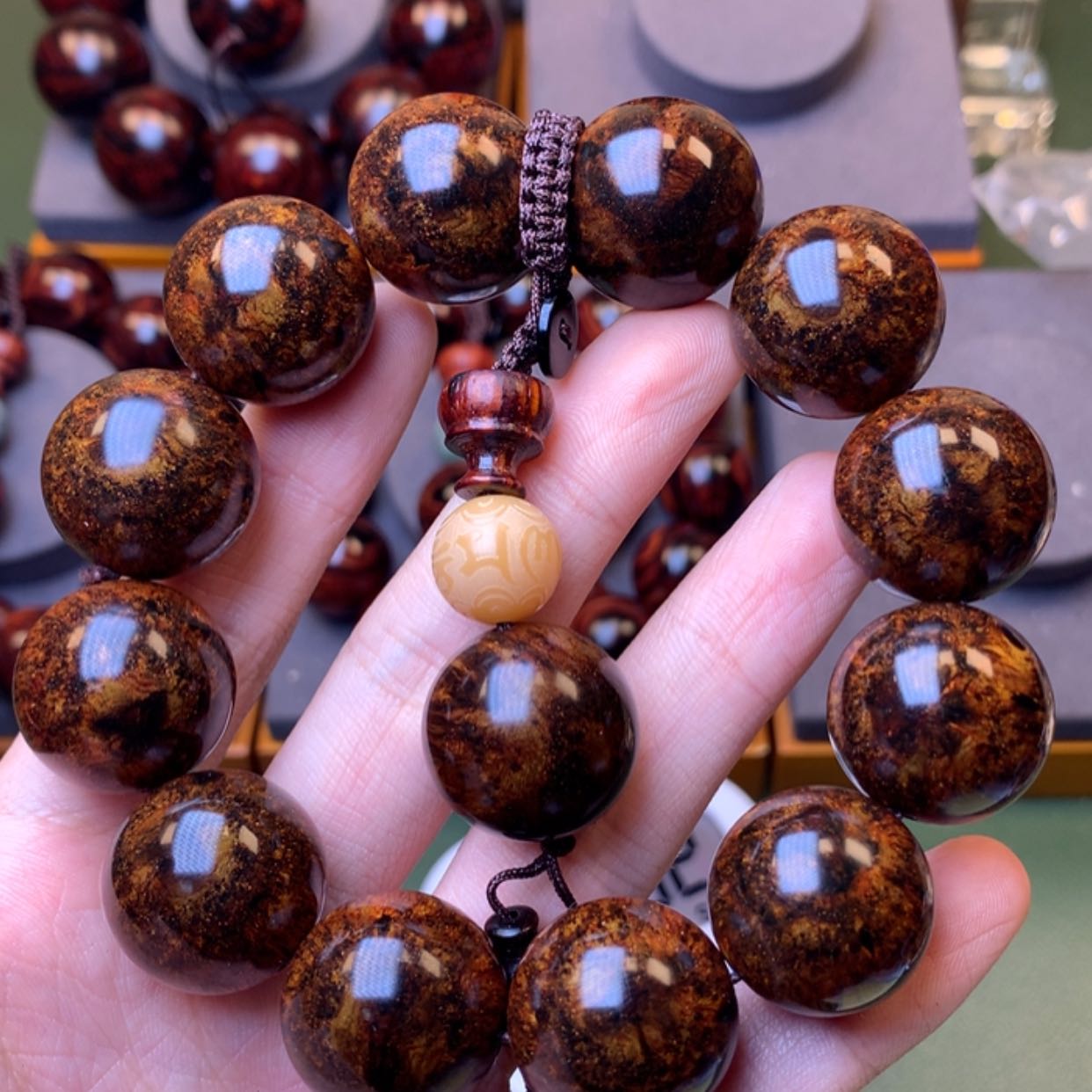 【闪购商品】木头?***婶