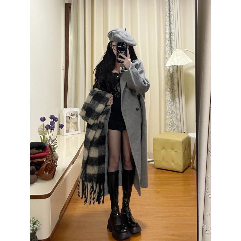 赫本风高高级感灰色加厚毛呢大衣女装秋冬季新款宽松中长款呢子外