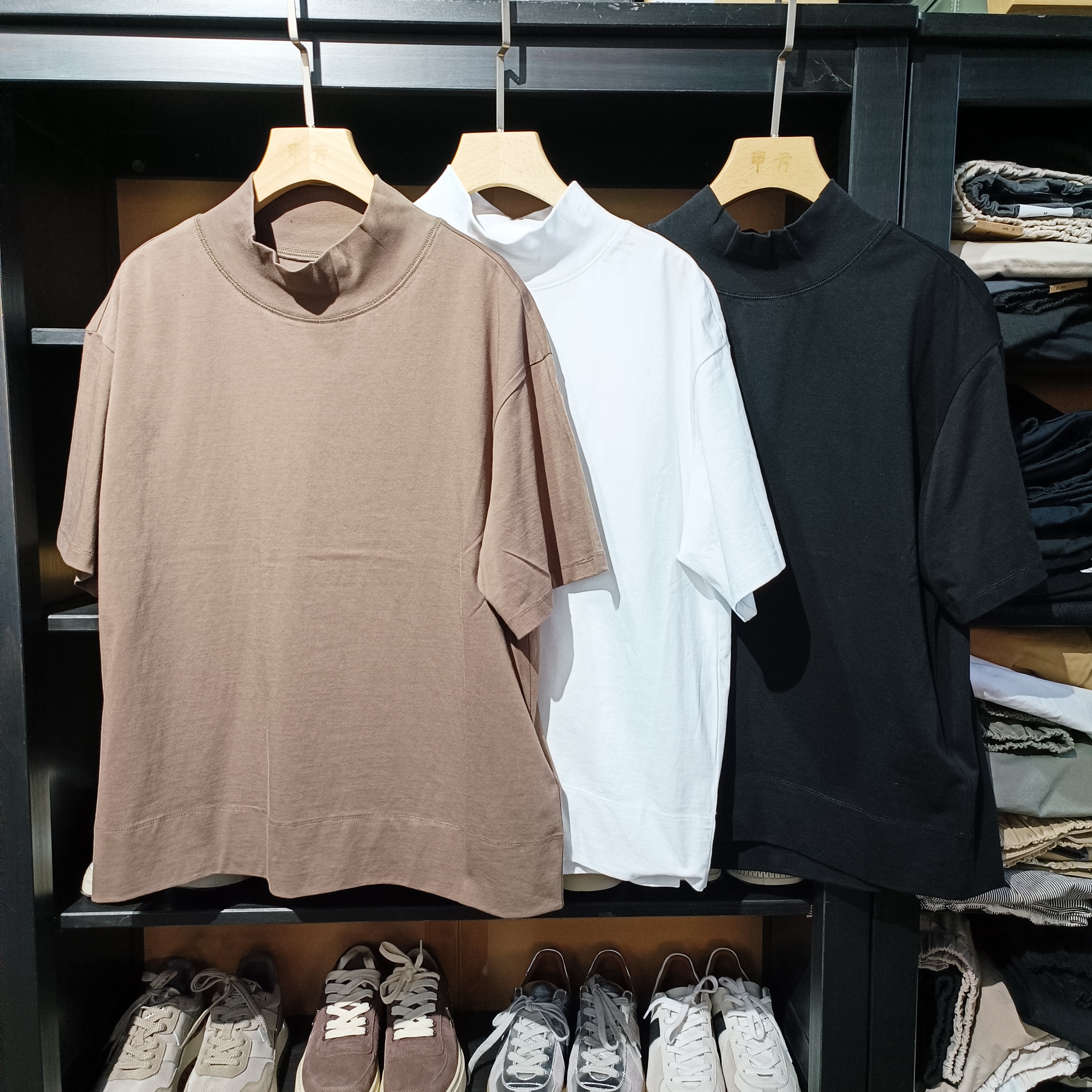 立领半袖休闲百搭体恤