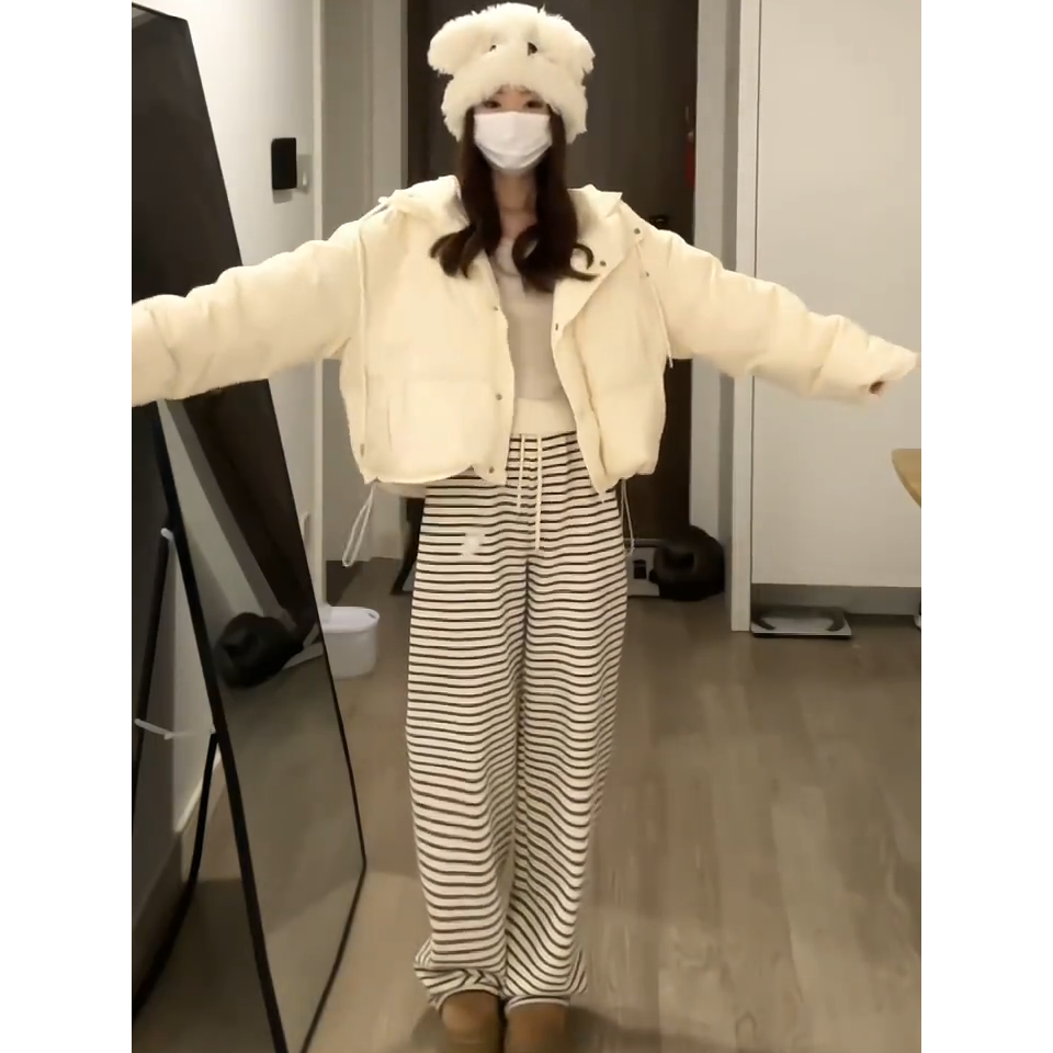 波司澄韩系小个子保暖短款羽绒棉服外套女秋冬宽松显瘦加厚面包服